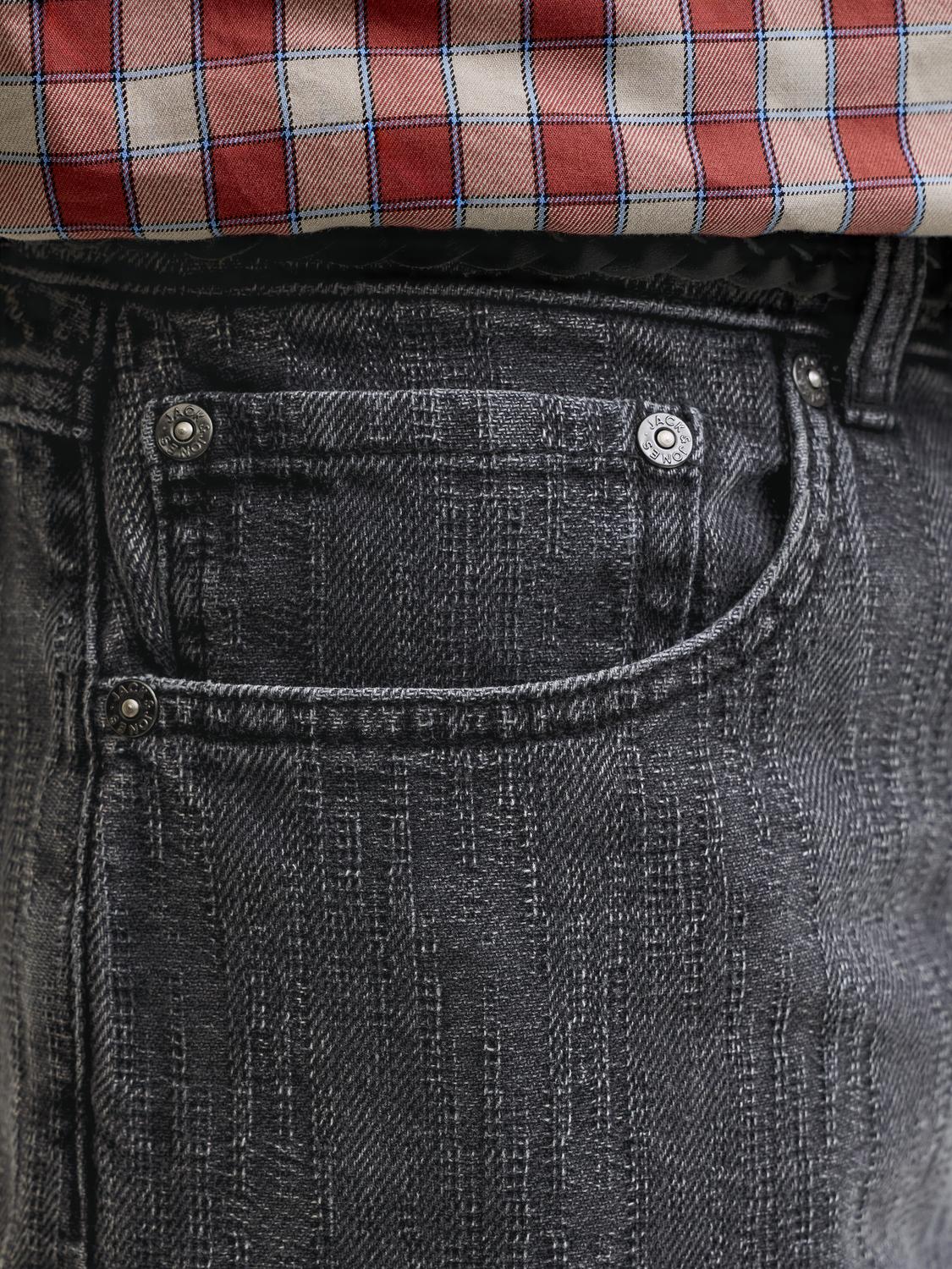 model_shot-detail